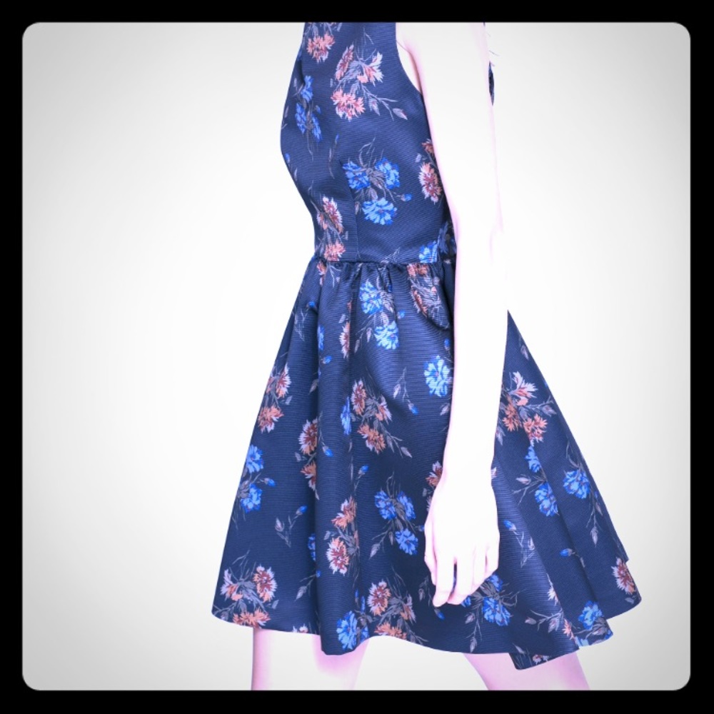 nwot Zara flower print cross back dress